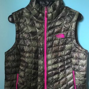 North face vest